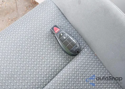 2011 Volkswagen Routan S из США, поврежденный, VIN 2V4RW4DG9BR691564